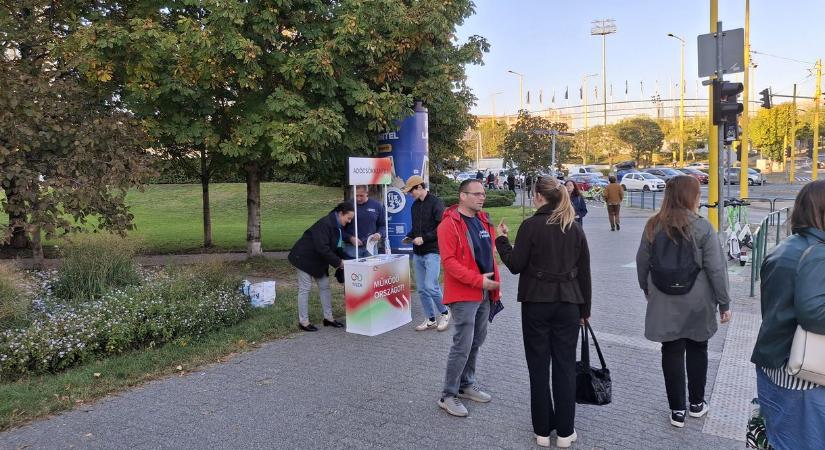 „Csakis Orbán Viktor!” – a tiszás aktivistákat fenyegető férfi letartóztatását indítványozták