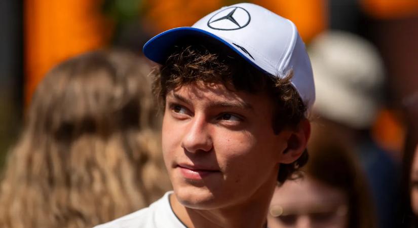 Sokkoló balesetet szenvedett a Mercedes pilótája az F1-es szezon előtt