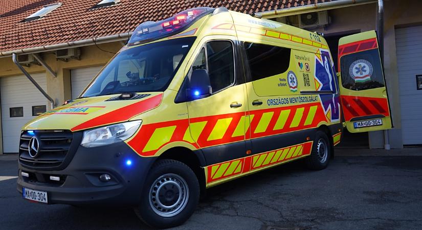 Új mentőautóval gazdagodott Hajdúböszörmény