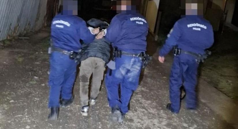 Mindenki kereste már a tíz körözéssel bujkáló férfit, így csaptak le rá a rendőrök