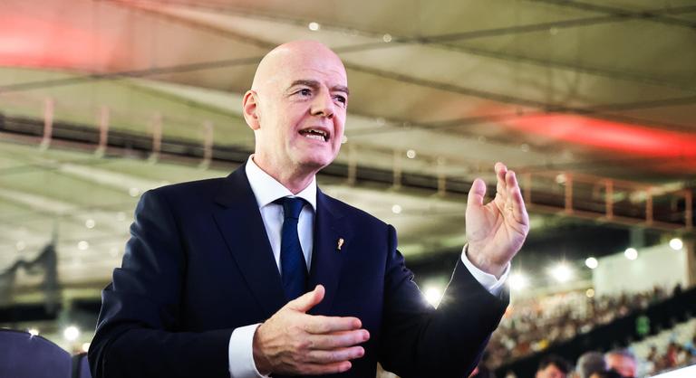 Gianno Infantino már engedné játszani az oroszokat a világbajnokságon