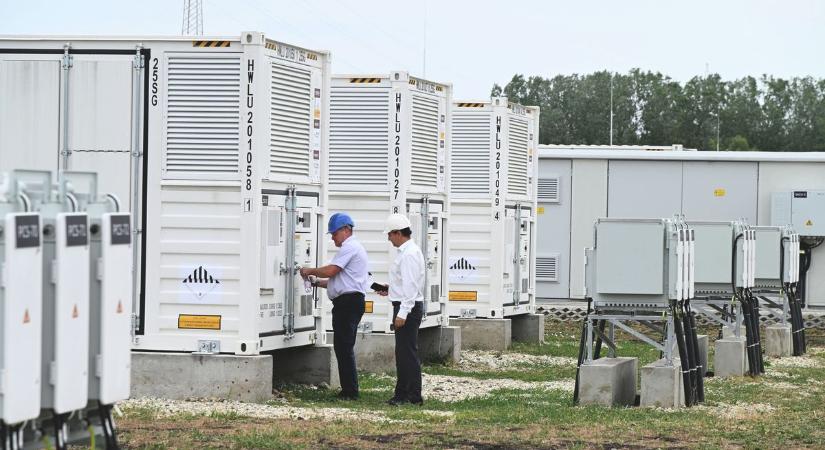 Kinyílt a kapu: pénzeső hullik, egymilliárdot is simán behúzhatunk – új korszak nyílik a kkv-k életében