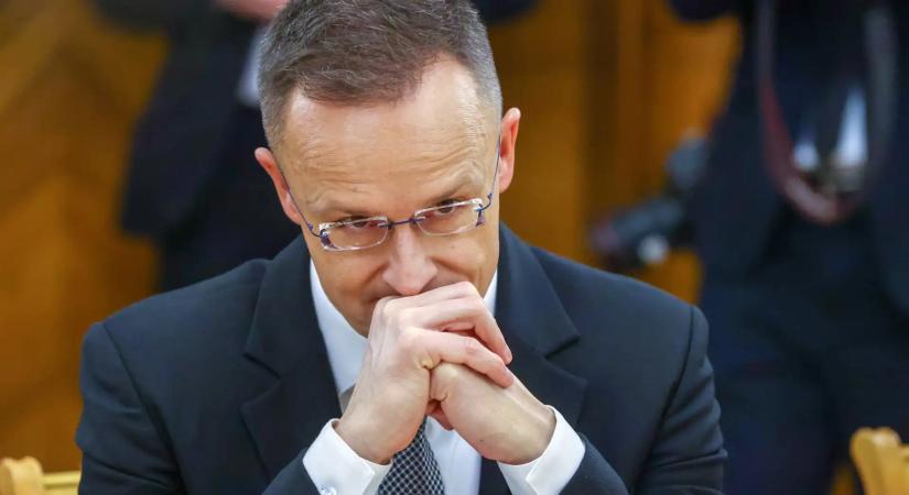 Szijjártó feljelentette Magyar Pétert rágalmazás miatt a gödi Samsung-ügyben