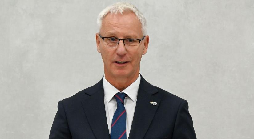 Soltész Miklós bejelentette: megújul az alsózsolcai metodista templom tetőszerkezete