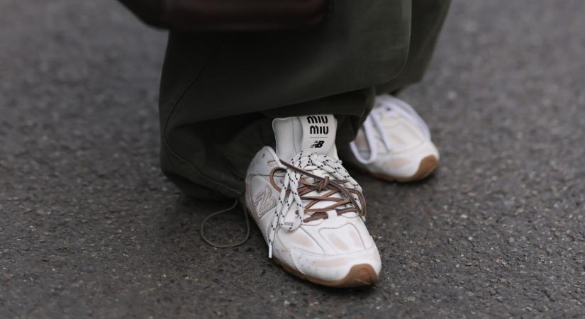 2026-ban ezek a sportcipők lesznek divatosak: régi, retró darabok hódítanak idén