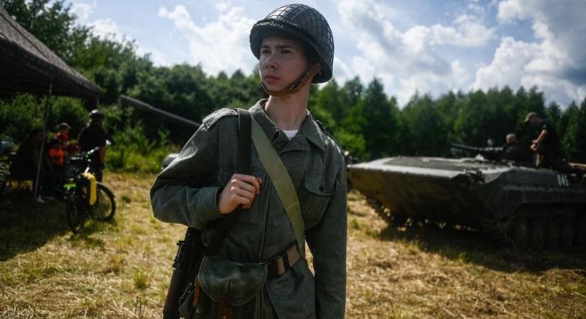 Váratlan bejelentés: a 120 milliós távol-keleti ország is felszerelést küldene Ukrajnának – „külsősként" csatlakozna a NATO kezdeményezéséhez