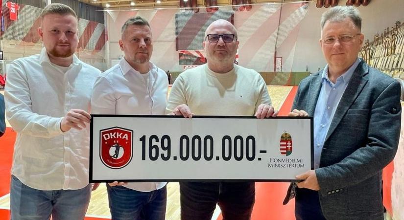 Mentőövet kapott Fejér egyik csapata, a gyerekek mellett a felnőttek is folytathatják a szezont