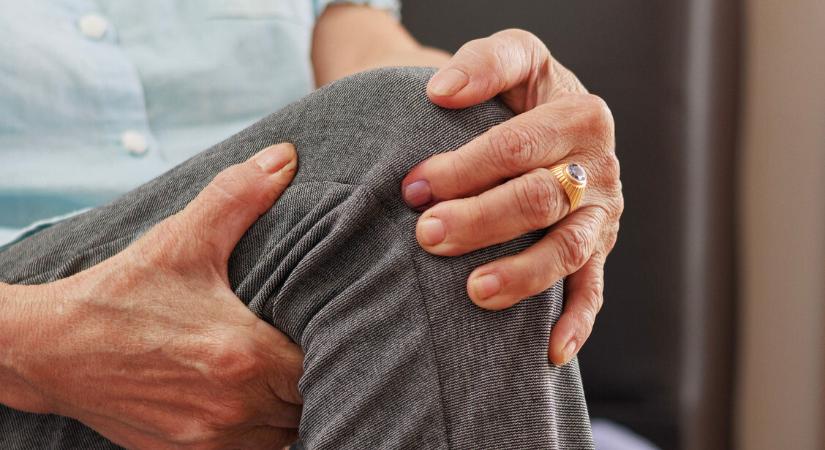 Természetes gyógymód ízületi fájdalomra: ez az olcsó, de tápanyagdús étel enyhíti a panaszokat