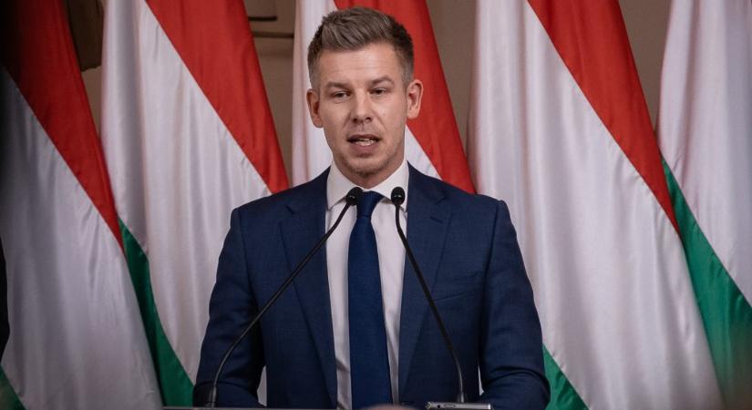 Magyar Péter: Sejtem, hogy olyan felvételt terveznek nyilvánosságra hozni, amelyen az akkori barátnőmmel intim együttlét közben vagyunk