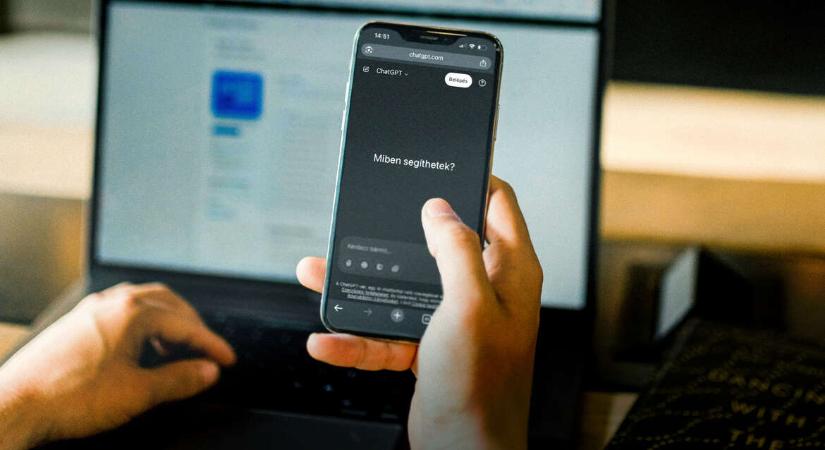 Hamarosan a ChatGPT-ben is reklámok jelennek meg