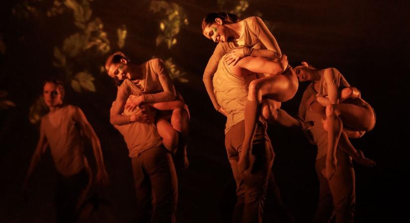 Élet- és érzelemkörforgás a színpadon — sikerrel debütált a Győri Balett legújabb estje