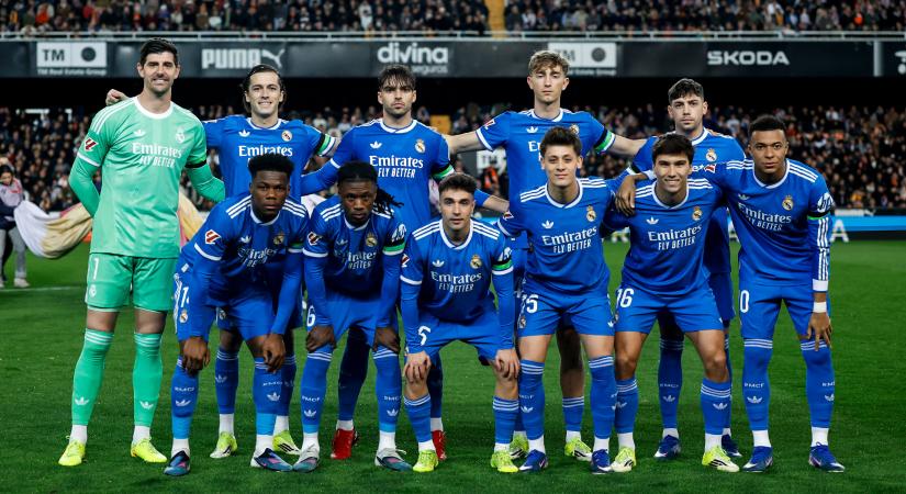 A csapat két nagy sztárját teszi utcára Jürgen Klopp, ha átveszi a Real Madrid irányítását