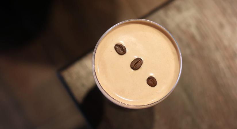 131 000 ember vizsgálatából kiderült: a demencia ellen is jó lehet a koffein