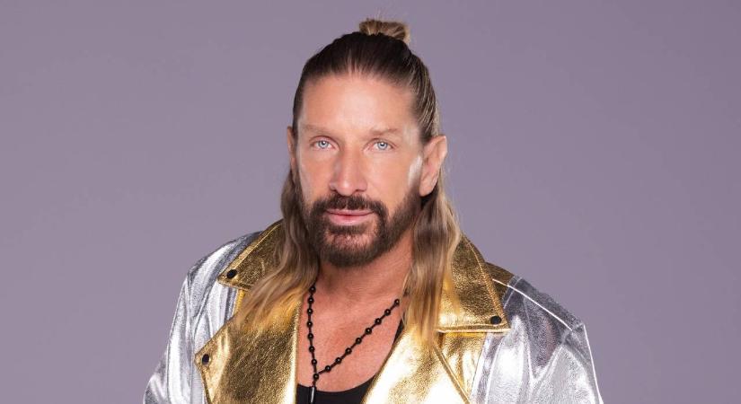 Ezt teszi Pintér Tibor Agárdi Szilviért, akinek a háza porig égett: