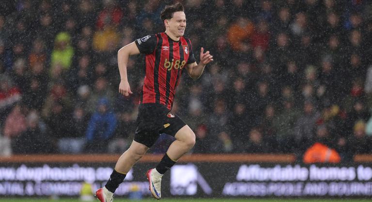 Tóth Alex kezdő a Bournemouth csapatában az Everton ellen