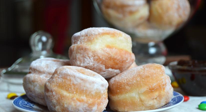 Fánk és tarkedli, ahogy az édes nagyika készítette!