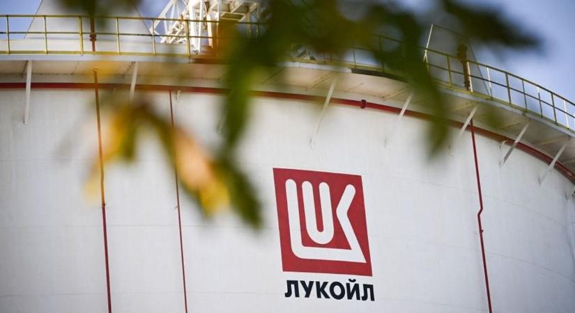 Dubajba menekült a Lukoil, hogy olaj helyett mással üzleteljen – még el sem indult, Washington tőből vágta le az új reménységet