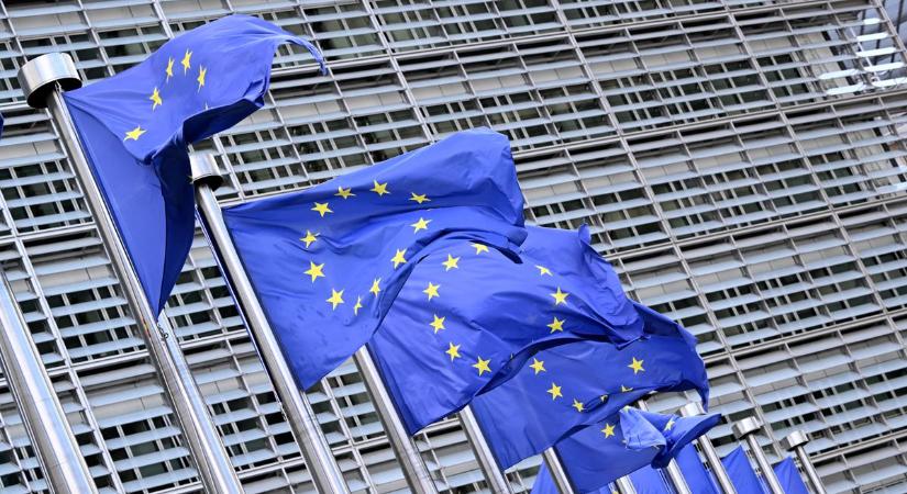 Ez ugye ugyanaz a vasifjúság, akikkel az EU az Oroszország elleni háborút akarja megvívni? – keményen nekiment az EU-nak Robert C. Castel