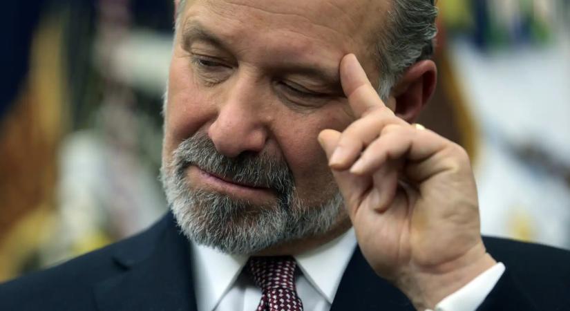 Trump minisztere lebukott: Mégis járt Epstein szigetén, ráadásul a családjával