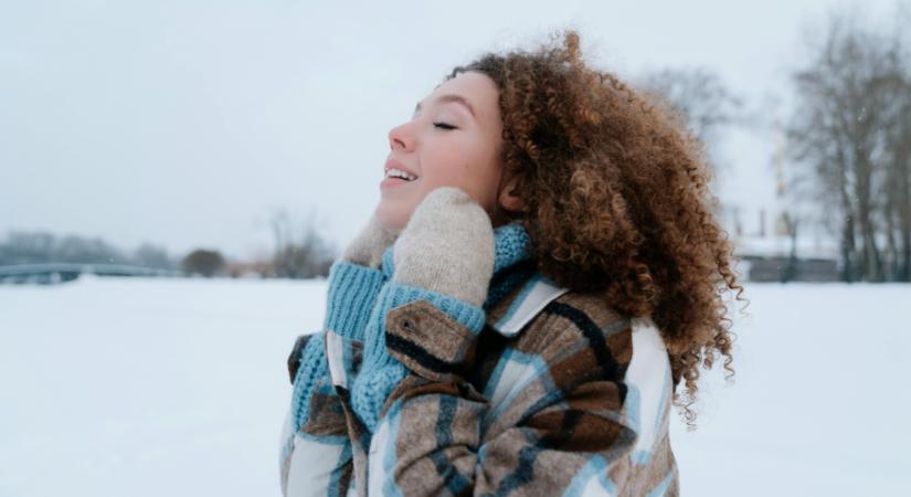 Napi horoszkóp, 2026. február 11.: Az Oroszlánt meglepi a karma, a Baknak a tudatalattija üzen