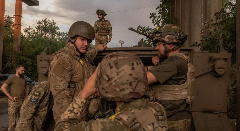 Tragédiába fulladt az igazoltatás: kézigránátot dobott a sorozó tisztek közé az ukrán férfi