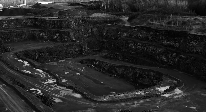 Ebben a hatalmas országban minden 700 lakosra egy elhagyott szénbánya jut