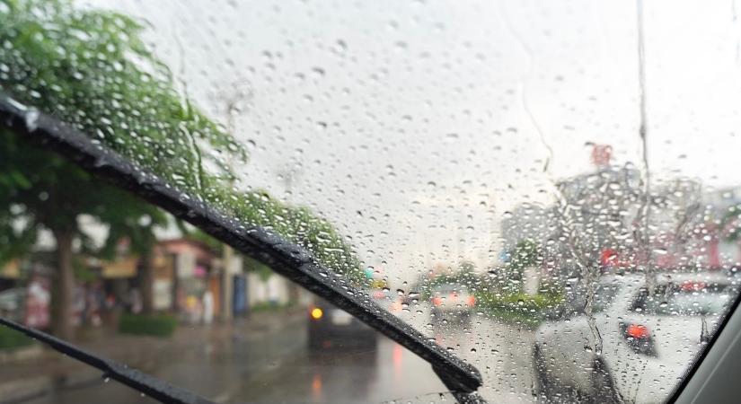 Szerdai időjárás: szürke ég, egyre több eső