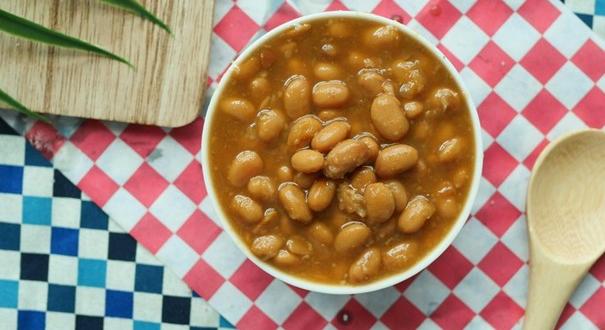 Mérgezett ételt vittek a gyerekeknek a gödöllői menzára