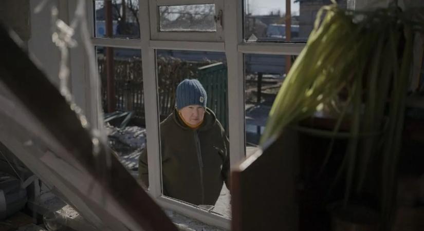 Ezrek fagyhatnak halálra Zaporizzsjában az orosz támadás után