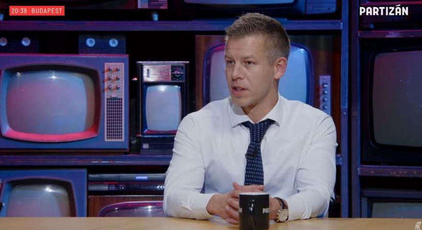 Már a feltűnése sem volt véletlen Magyar Péternek