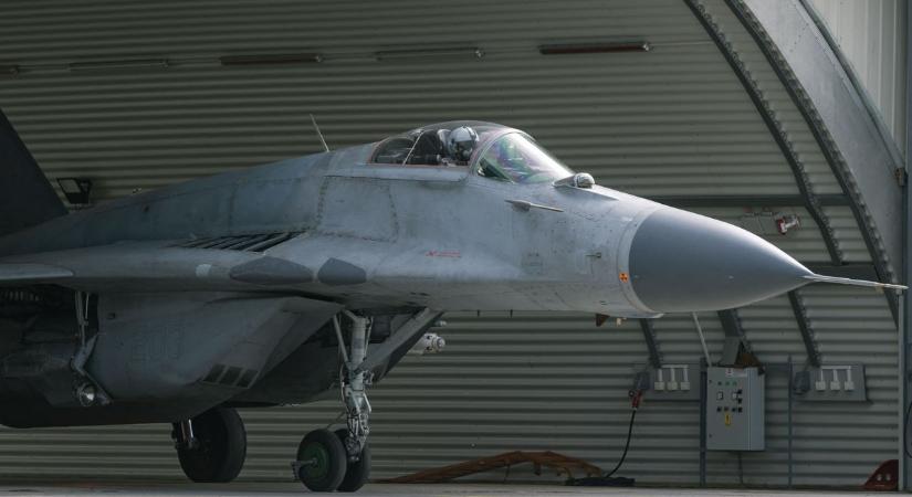 Újra áll a bál Szlovákiában az Ukrajnának átadott fegyverek miatt