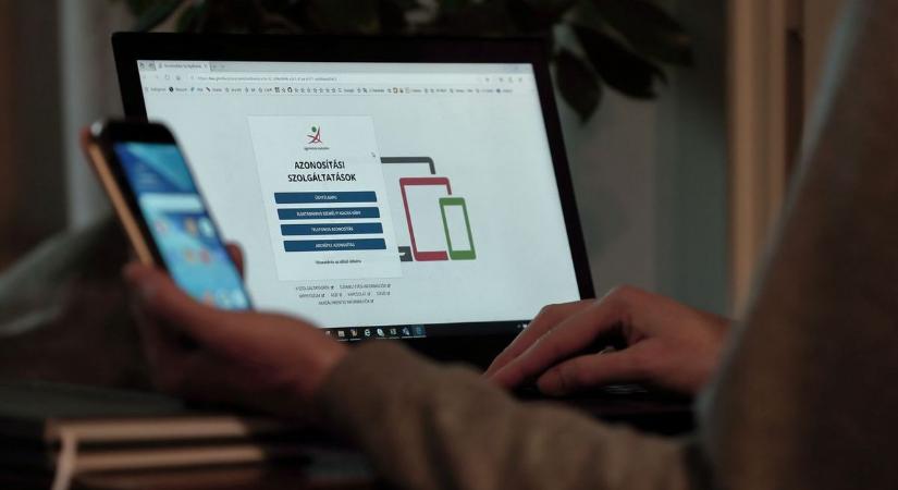 NAV: hamarosan mindenki megkapja az szja-igazolásokat