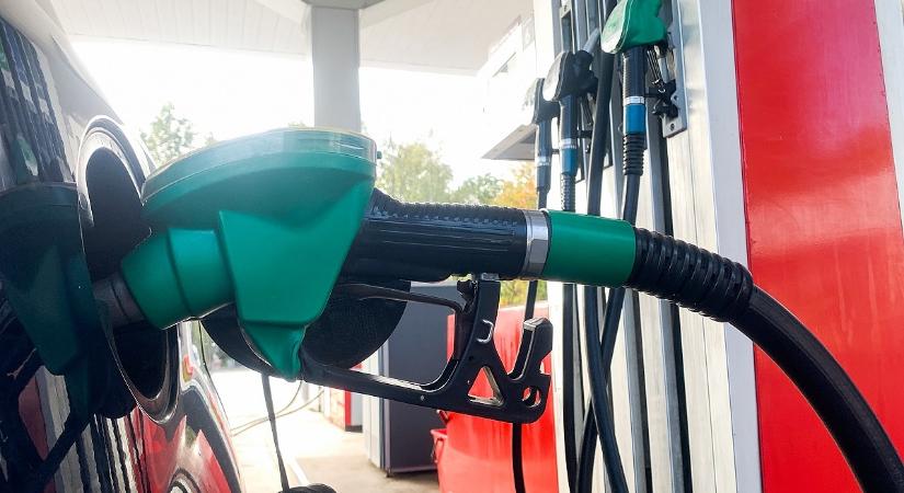 A januári rezsistop miatt drágulhat a benzin