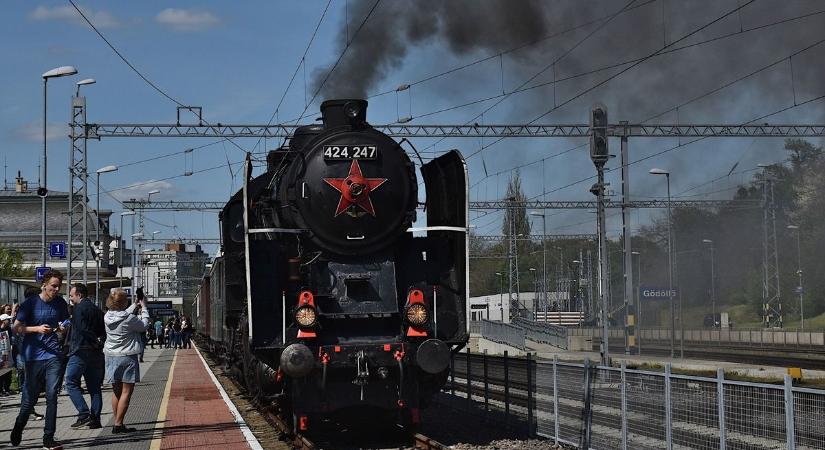 Nosztalgia gőzmozdony érkezik Vas vármegyébe: itt a legendás Bivaly menetrendje