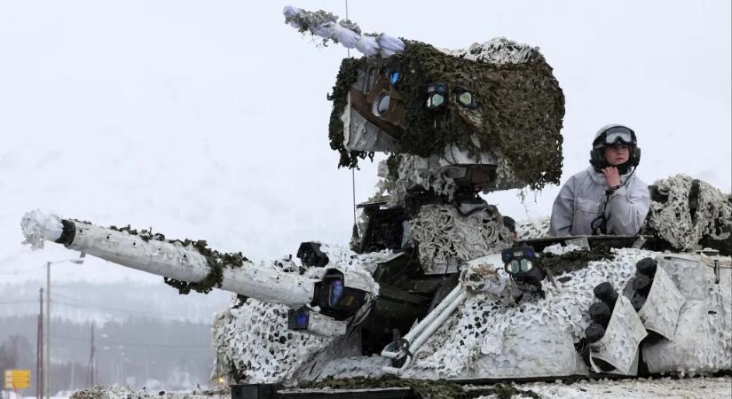 Norvégia nem zárja ki, hogy Oroszország az Északi-sark közelében támadná meg őket