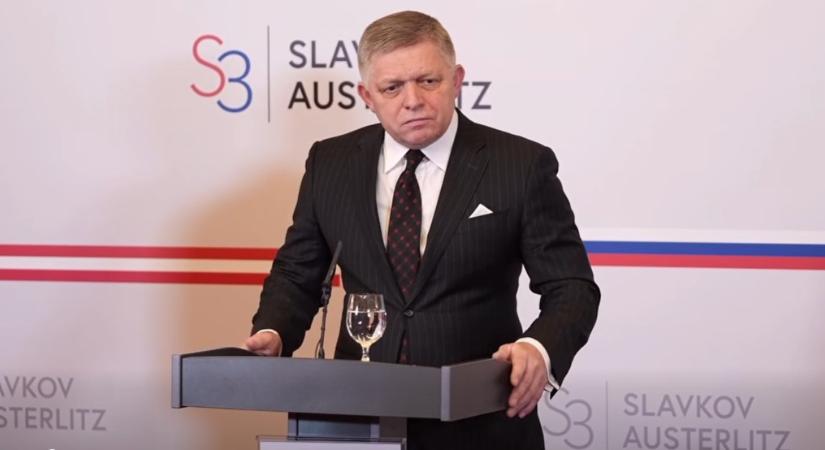 Az energiaárakról tárgyalnának az EU-csúcson a slavkovi hármak kormányfői