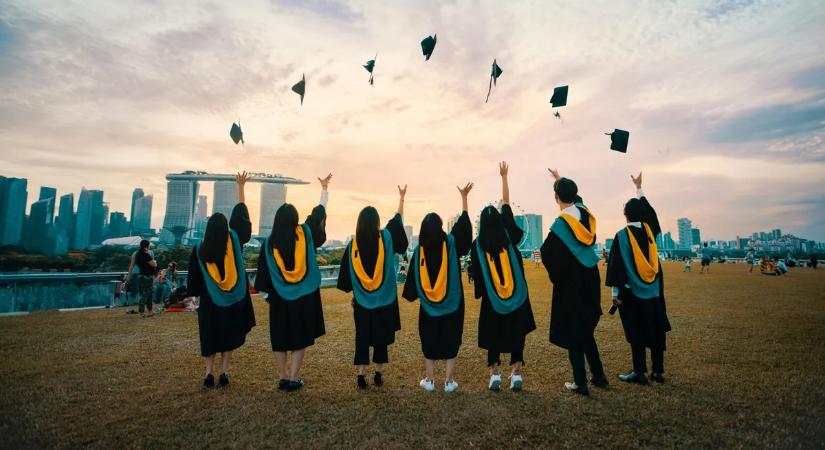 Politikai bosszú az Erasmus-ügy – több tízezer diák maradt ki, de szerencsére a Pannónia jobb, mint az uniós program