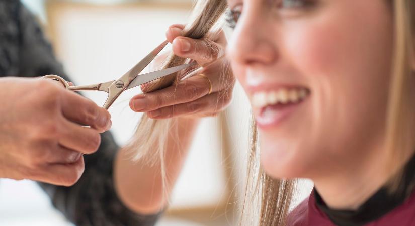 Rendőrök rontottak be egy kiskőrösi rém fodrászüzletbe, felfoghatatlan dolgot találtak ott eldugva
