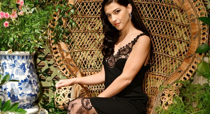 Bill Gates ritkán látott lánya a génlottó nyertese: a 23 éves Phoebe-nél rajzolni se lehetne szebbet