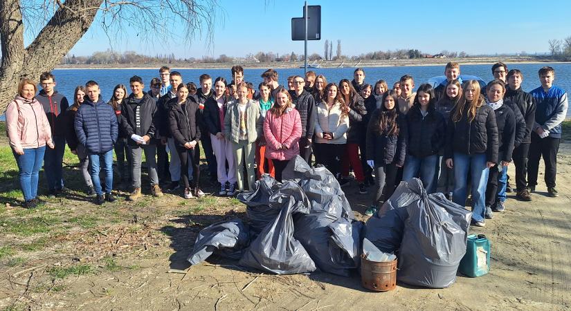 Környezetvédelem és ifjúságnevelés a vármegyei horgászoknál