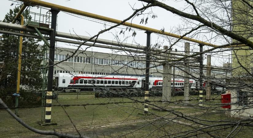 Az MBH és a Külügyminisztérium is futhat a dunakeszi járműjavítónak adott pénze után