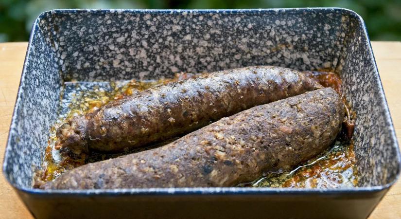 Soha többet nem durran ki a hurka, ha ezzel a módszerrel sütöd