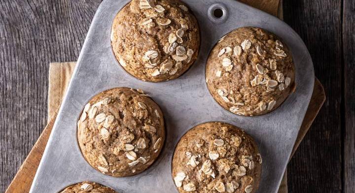 Gyors és könnyű cukormentes zabmuffin: pihe-puha tészta, tökéletes íz