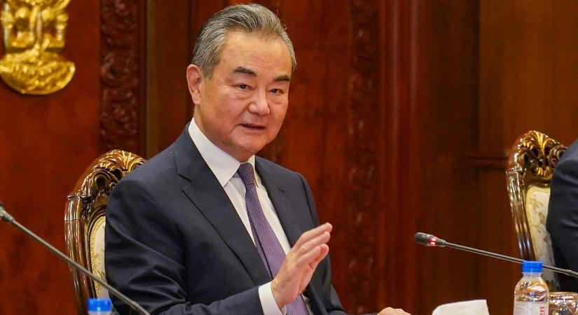 Magyarországra jön a kínai külügyminiszter