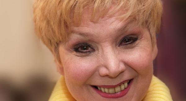 Tarincs Péter: Köszöntjük a 80 éves Petrécs Anna színművészt