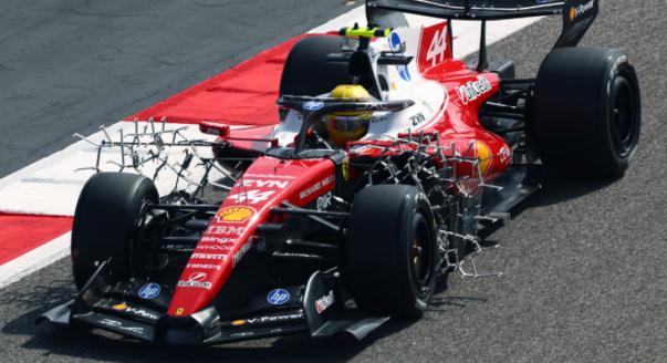 FOTÓK: Tesztel az F1 Bahreinben