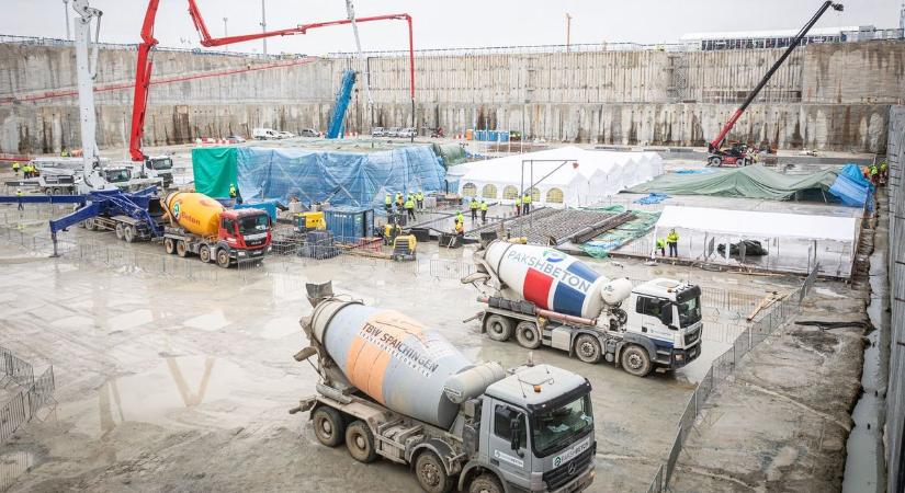 Paksi bővítés – célba ért Berlin bombája: a Roszatom szerződés bontott a Siemens Energyvel