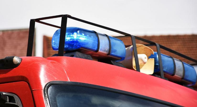 Több egységet riasztották a császártöltési tűzhöz