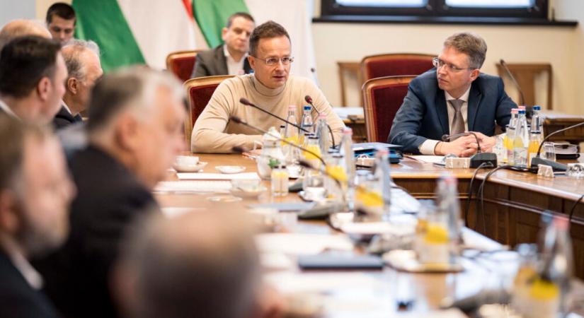 A Brüsszel-Kijev koalíció célja a magyar nemzeti kormány kiiktatása