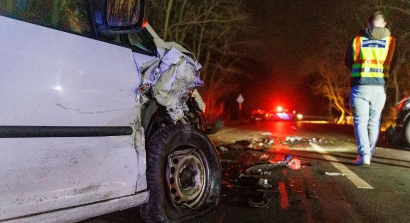 Ismert orvos halt meg a hétfői balesetben Hajdú-Biharban